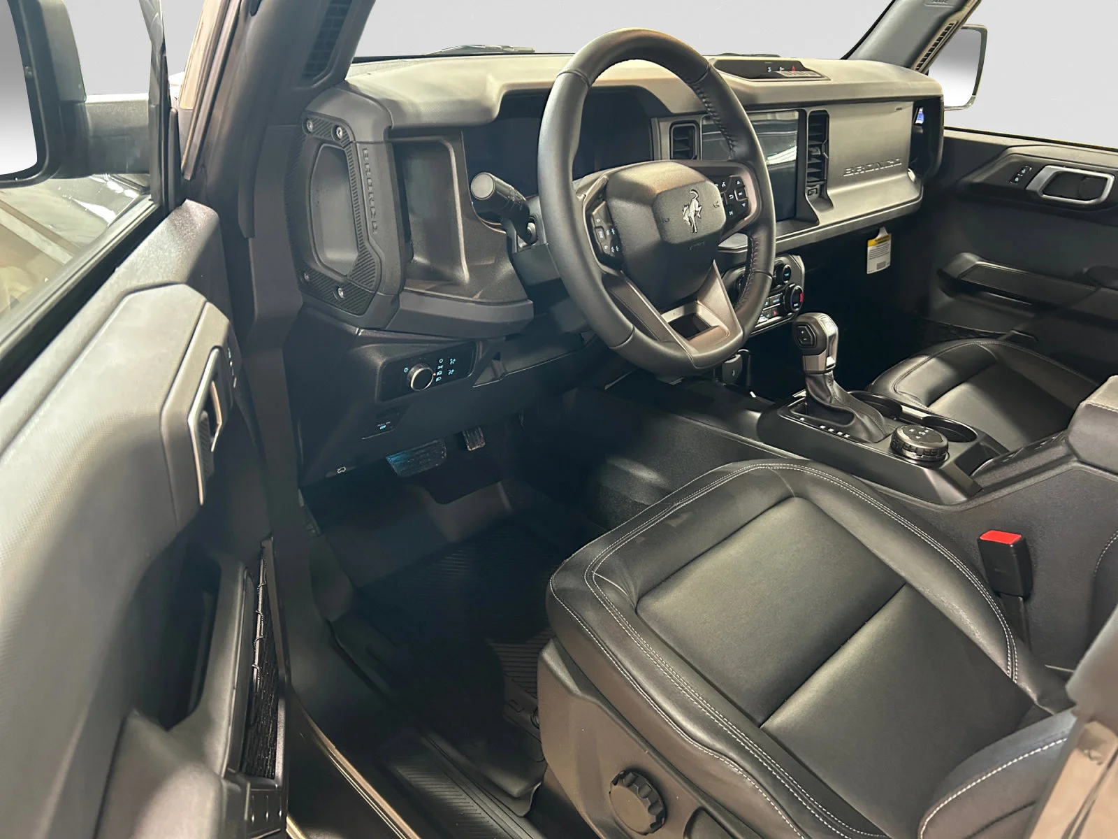 New 2026 Carbonized Grey Metallic Ford Big Bend image 12