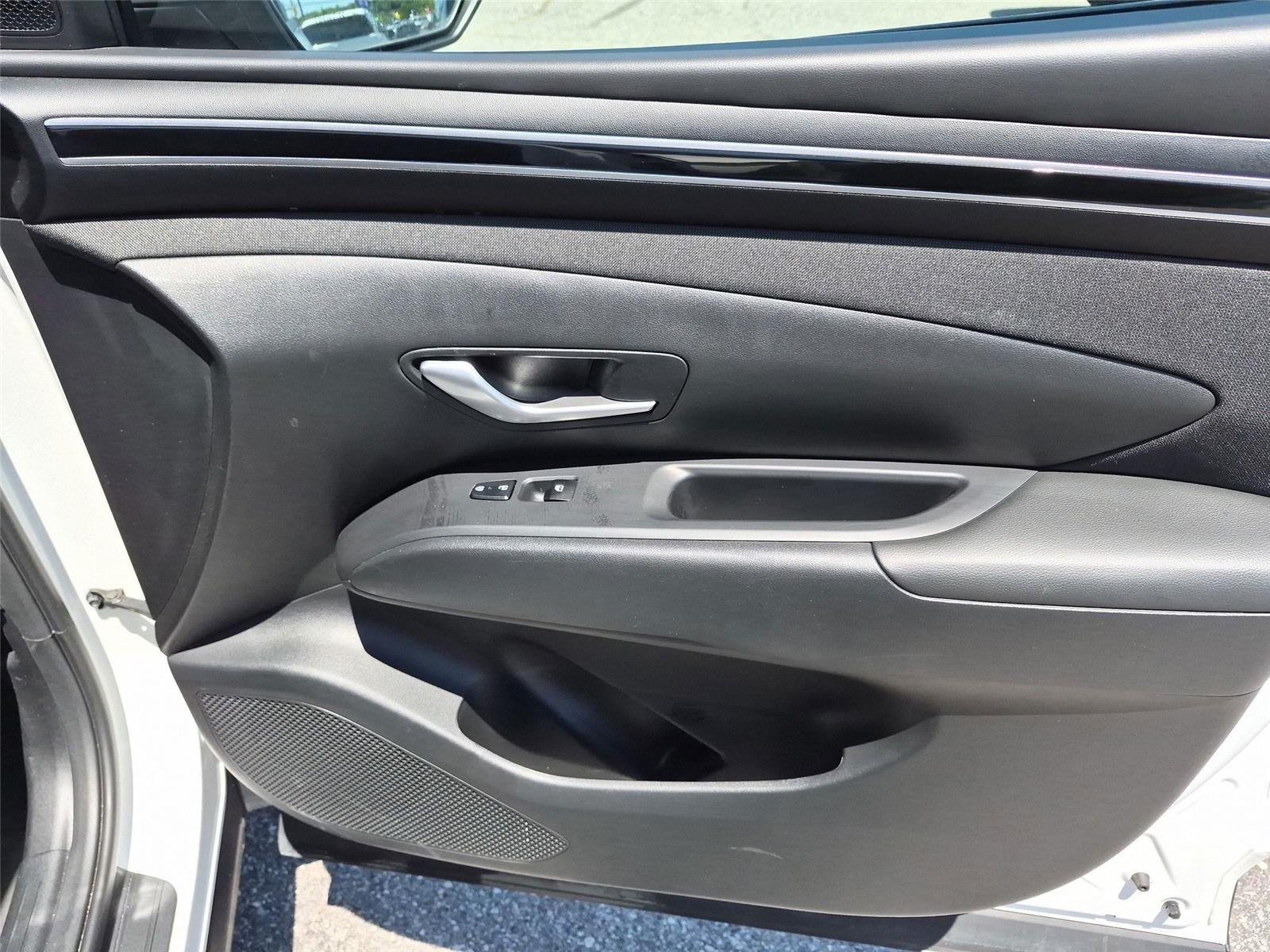 Used 2024 White Pearl Hyundai SEL image 37