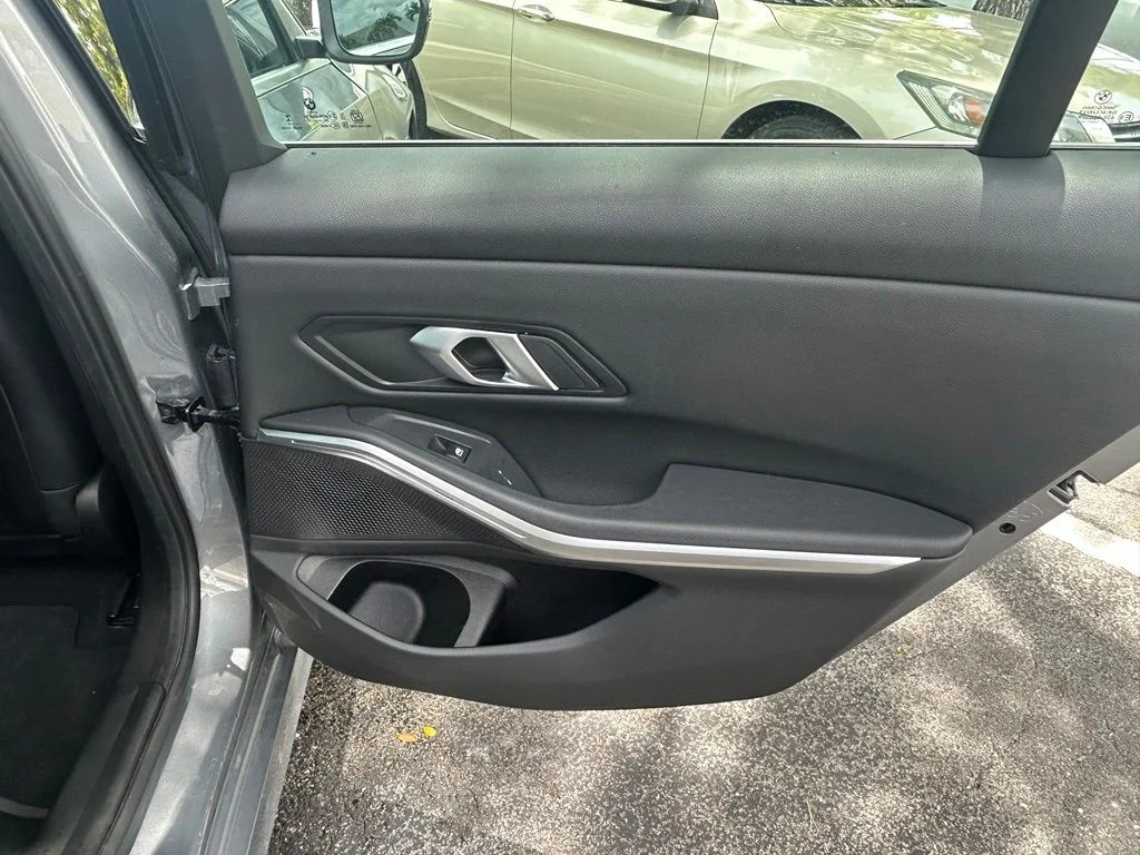 Used 2025 Gray BMW 330i image 33