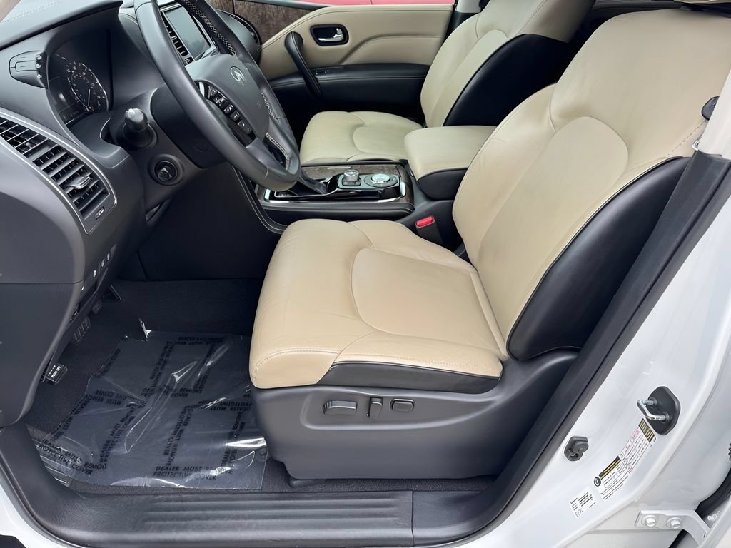 Used 2021 Moonstone White INFINITI Premium Select image 12