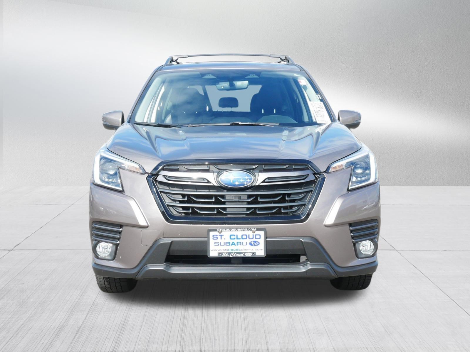Used 2022 Subaru Forester Limited with VIN JF2SKAPC4NH431184 for sale in Saint Cloud, Minnesota