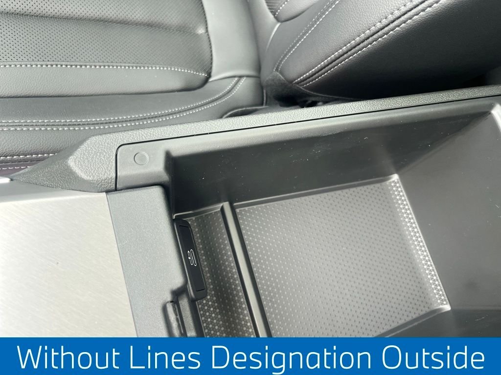 2025 BMW 2 Series 230i - Photo 12