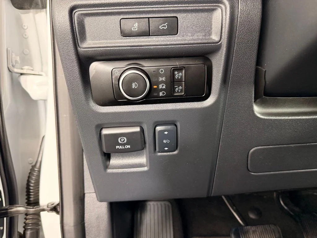 Used 2024 White Ford Limited image 28