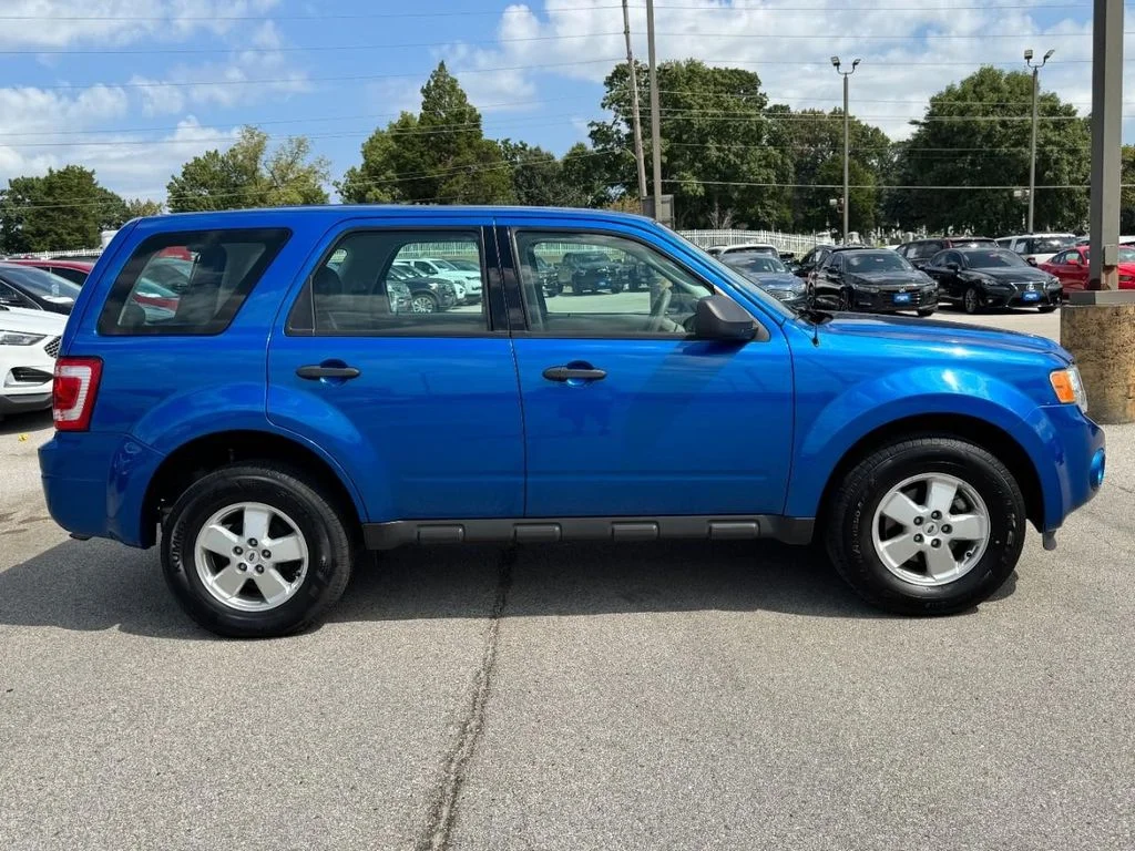 Used 2011 Blue Flame Metallic Ford XLS image 2