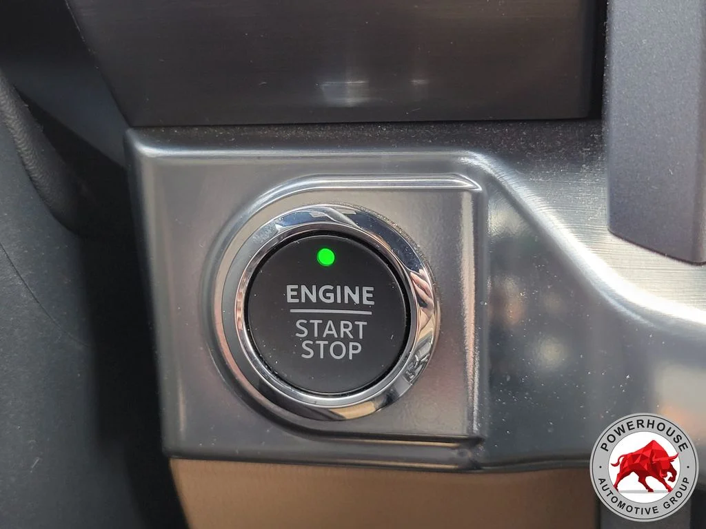 Used 2023 White Ford Lariat image 35