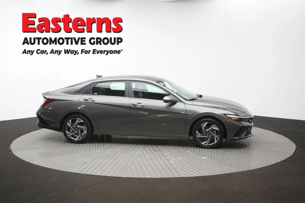 Used 2024 Gray Hyundai Limited image 48
