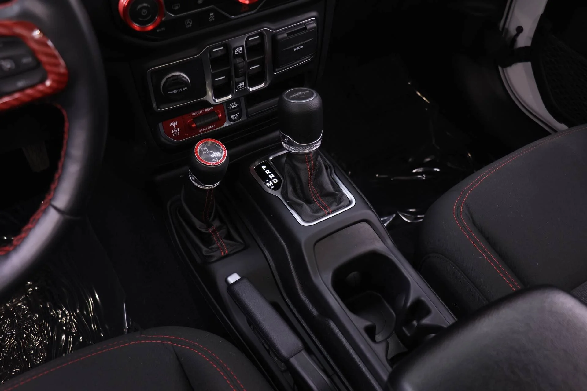 2021 Jeep Gladiator Rubicon - Photo 12