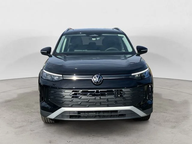 Used 2026 Black Volkswagen 2.0T SE image 2
