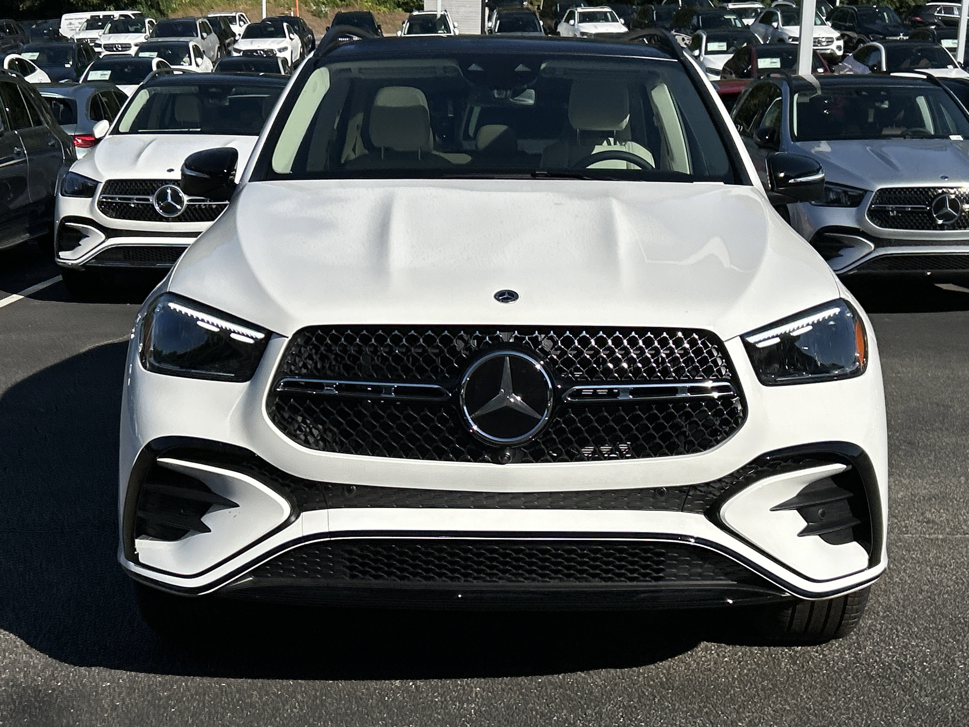 New 2026 Polar White Mercedes-Benz GLE 350 4MATIC® SUV image 3