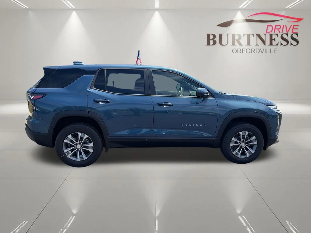 2026 Chevrolet Equinox LT - Photo 8