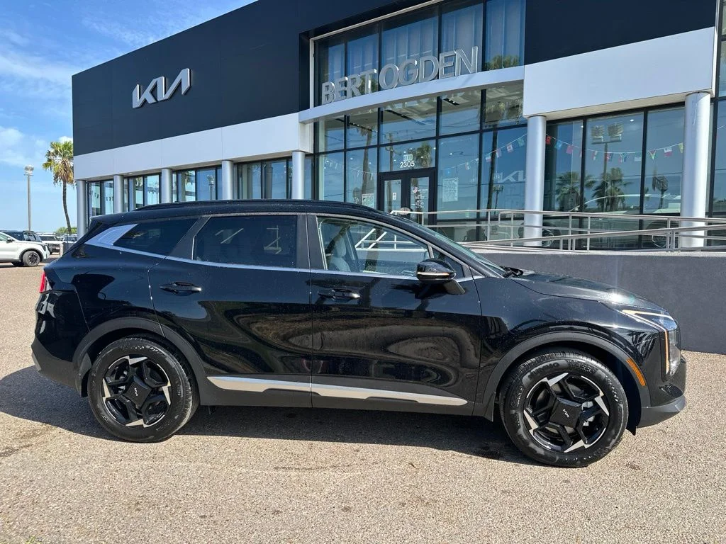 New 2026 Black Kia EX image 4