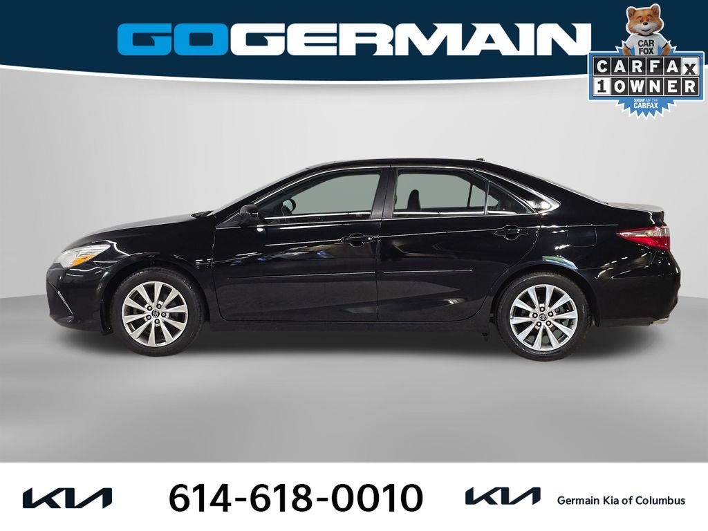 Used 2017 Black Toyota XLE image 12