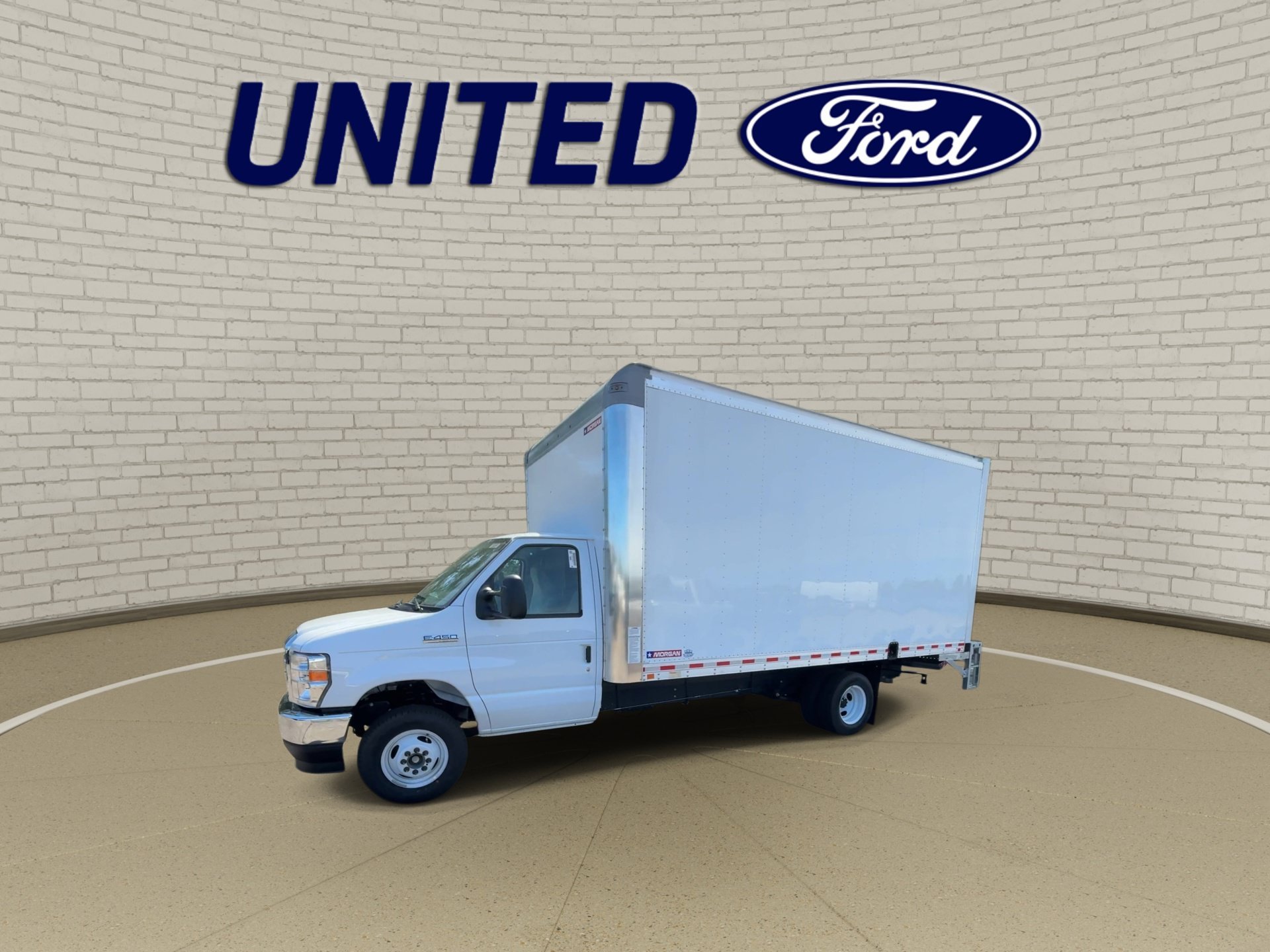 New 2027 Oxford White Ford E-450 DRW image 6