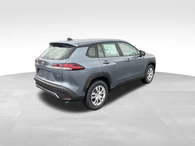 2026 Toyota Corolla Cross L - Photo 6