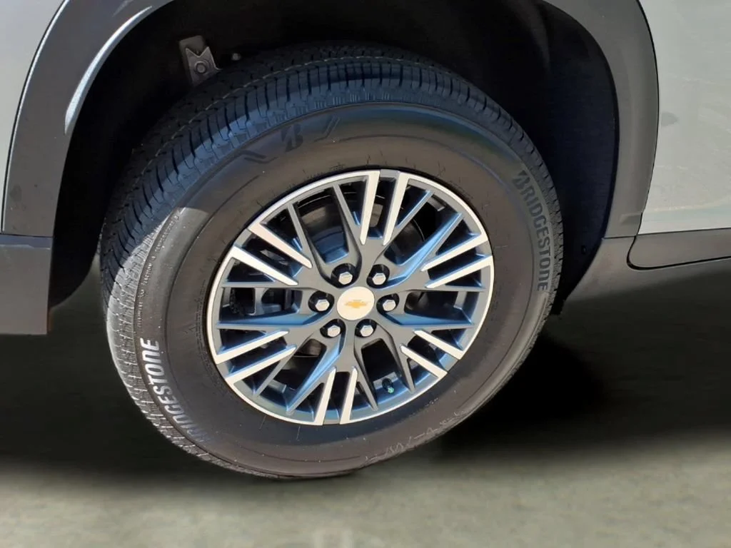 2026 Chevrolet Traverse LT - Photo 33