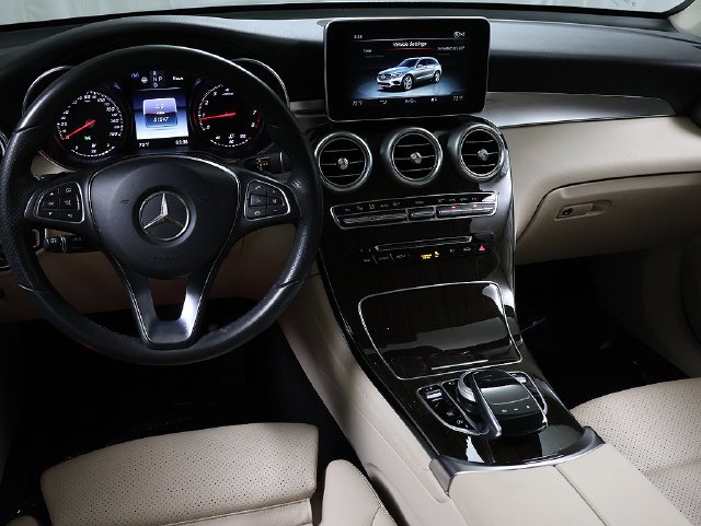 Used 2017 Black Mercedes-Benz GLC 300 image 15