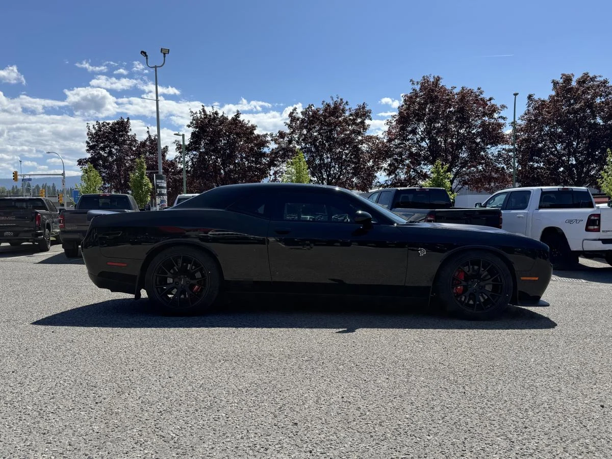 Used 2015 Black Dodge Srt Hellcat image 5