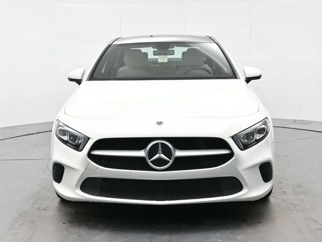 Used 2022 Polar White Mercedes-Benz A 220 image 2