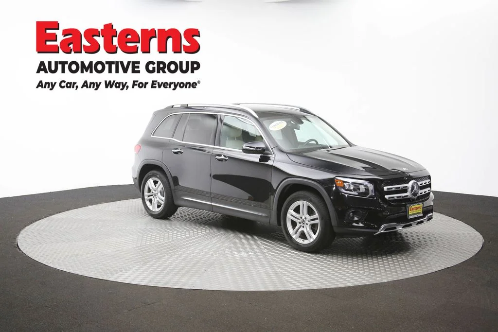 Used 2022 Black Mercedes-Benz GLB 250 image 49