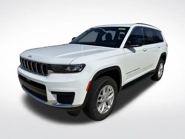 New 2026 White Jeep Laredo X image 3