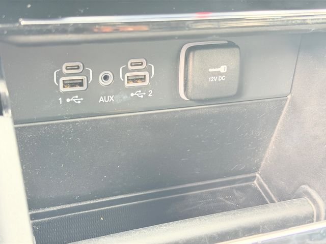 Used 2023 White Jeep Limited image 23