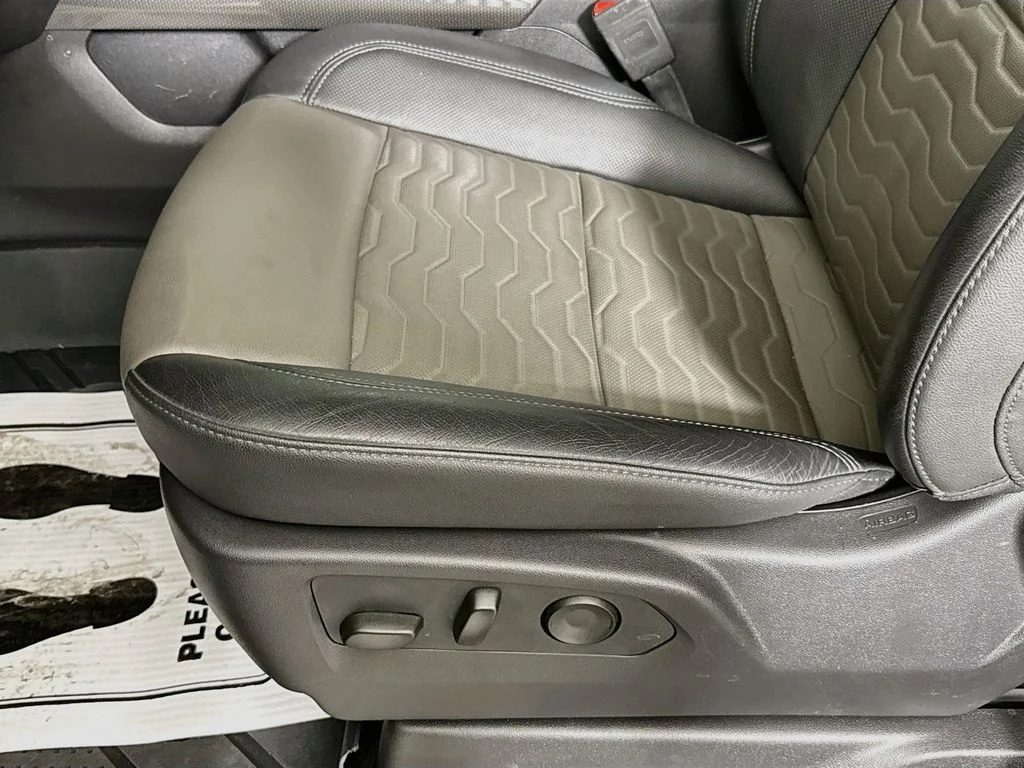 Used 2025 Black Chevrolet ZR2 image 20