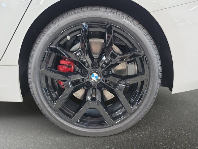 New 2026 Alpine White BMW 330i image 17