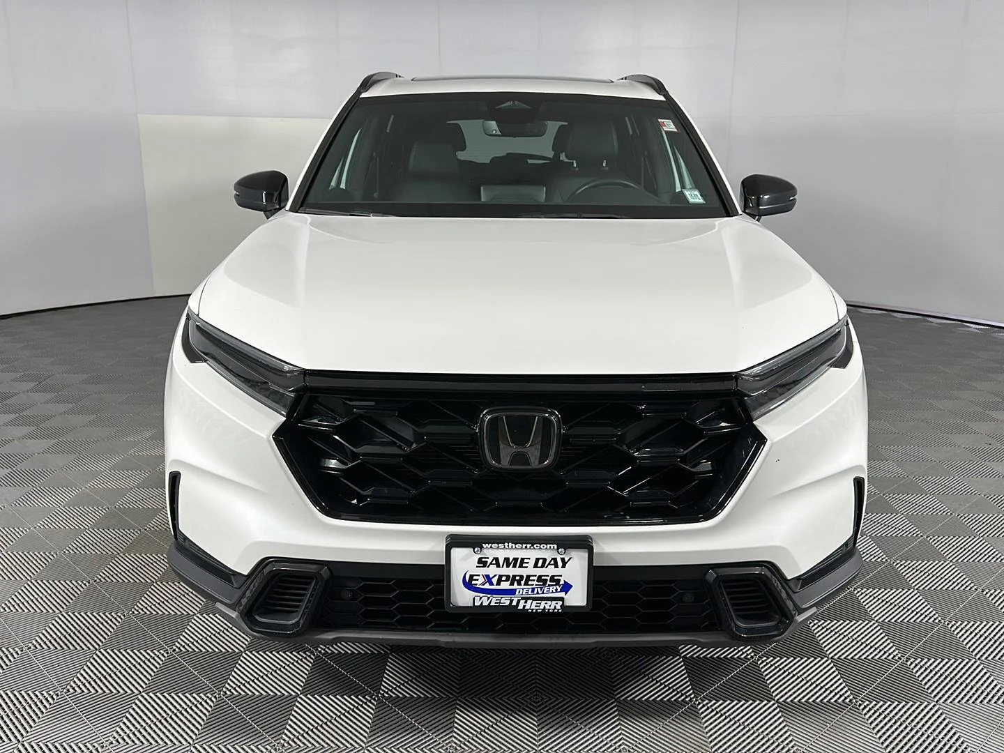 Used 2024 Platinum White Pearl Honda Sport-L image 15