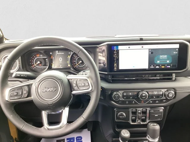 New 2026 Goldilocks Jeep 4-DOOR SAHARA image 11
