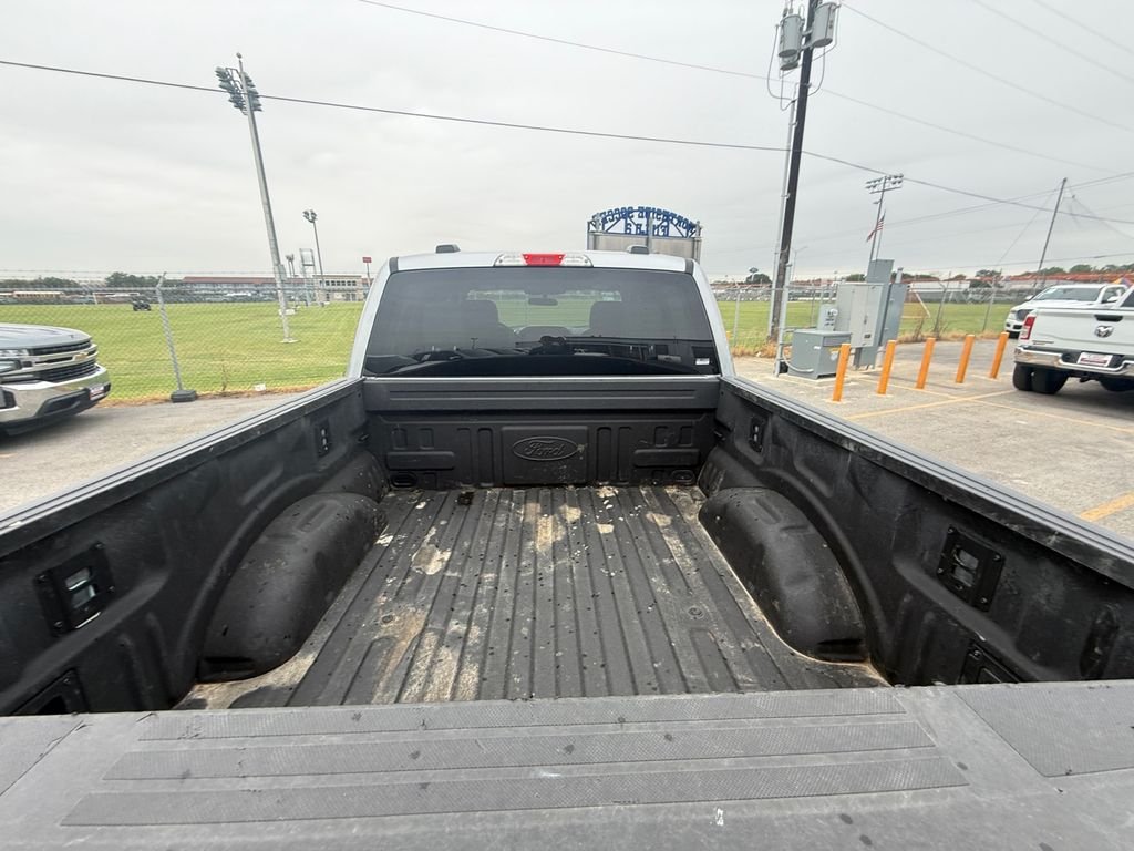 Used 2025 Silver Ford XLT image 19