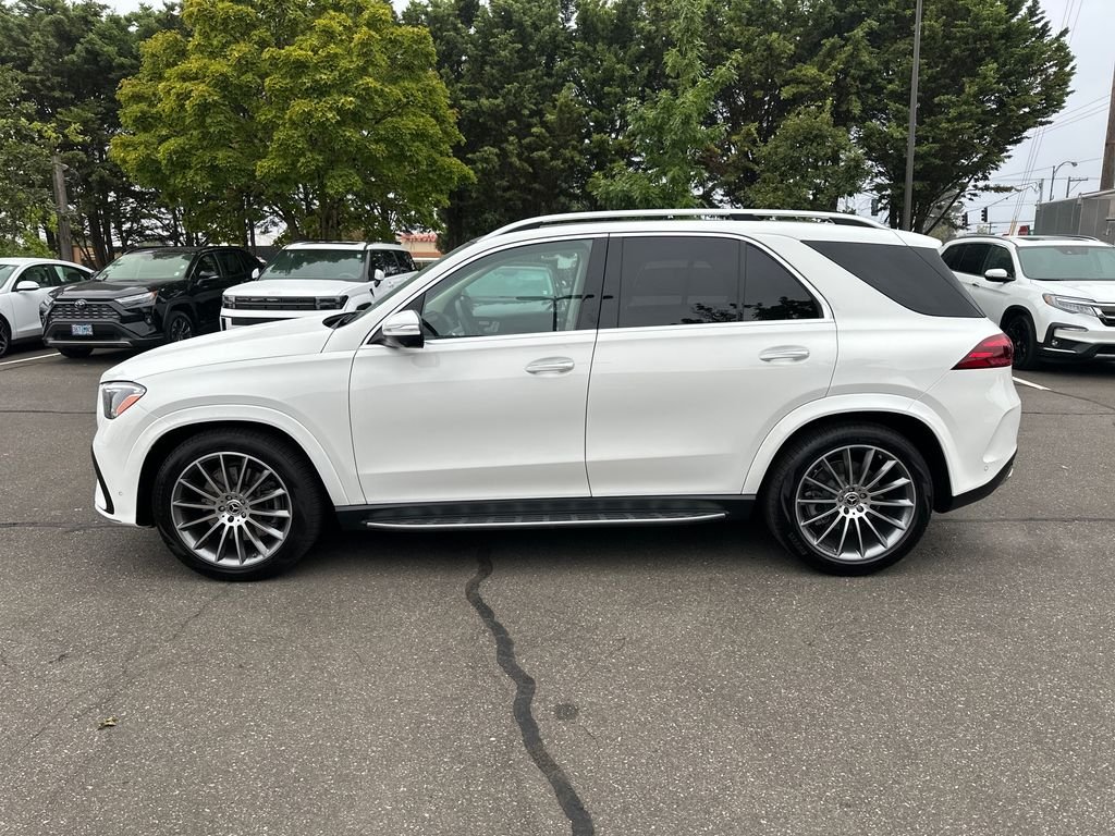 Used 2026  Mercedes-Benz GLE 450 image 3