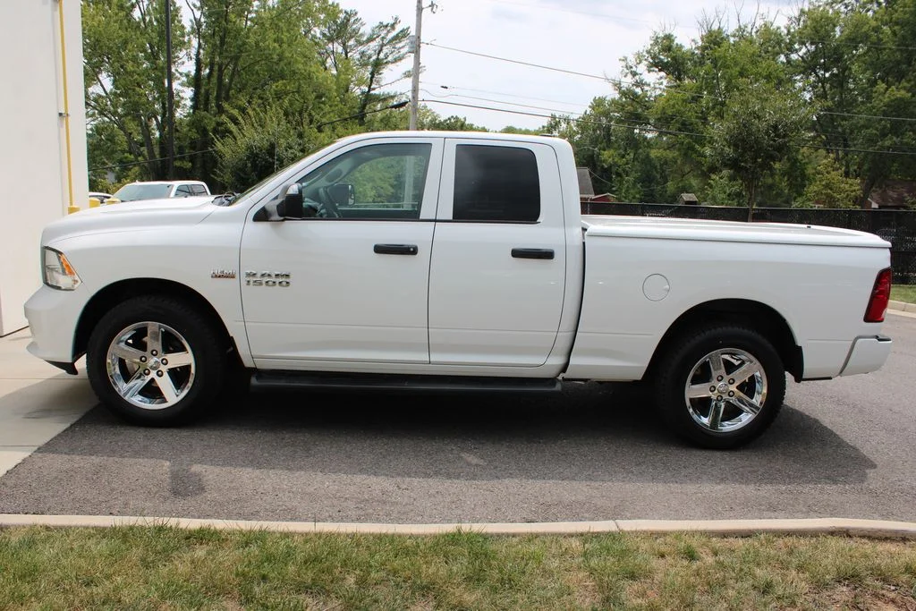 Used 2014 White Ram Express image 12