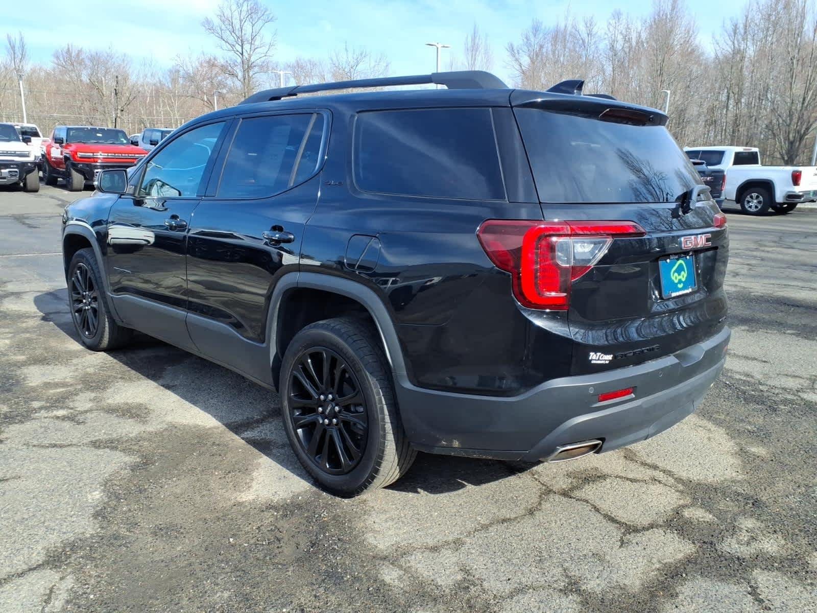 Certified Used 2023 Ebony Twilight Metallic GMC SLE image 3