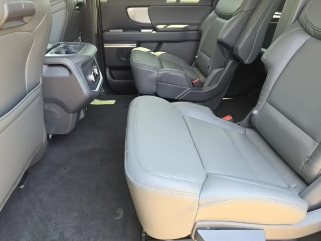 New 2027 Dark Matter Gray Metallic Ford MAX Active image 31