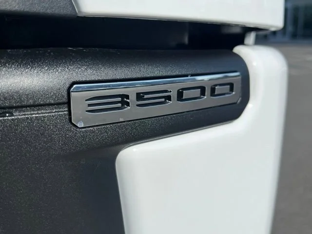 2026 GMC Sierra 3500HD Denali - Photo 33