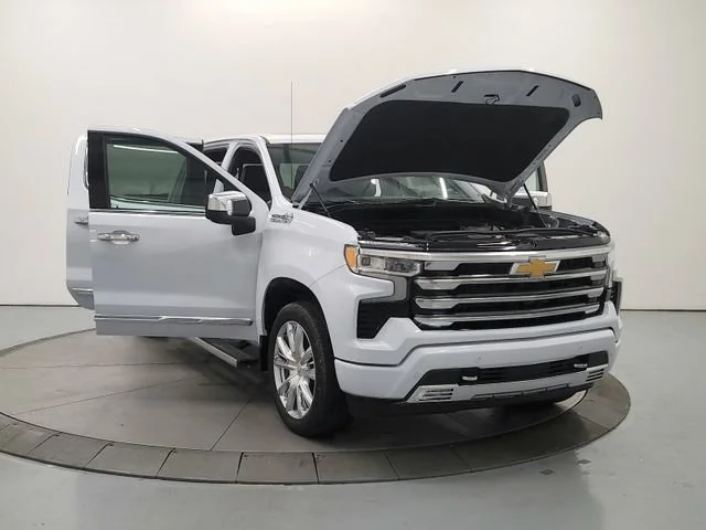 2026 Chevrolet Silverado 1500 High Country - Photo 12