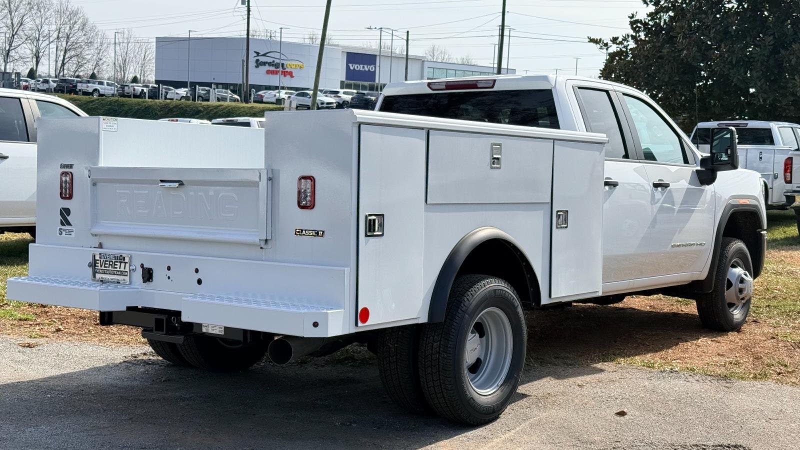New 2026 Summit White GMC Pro DRW image 5