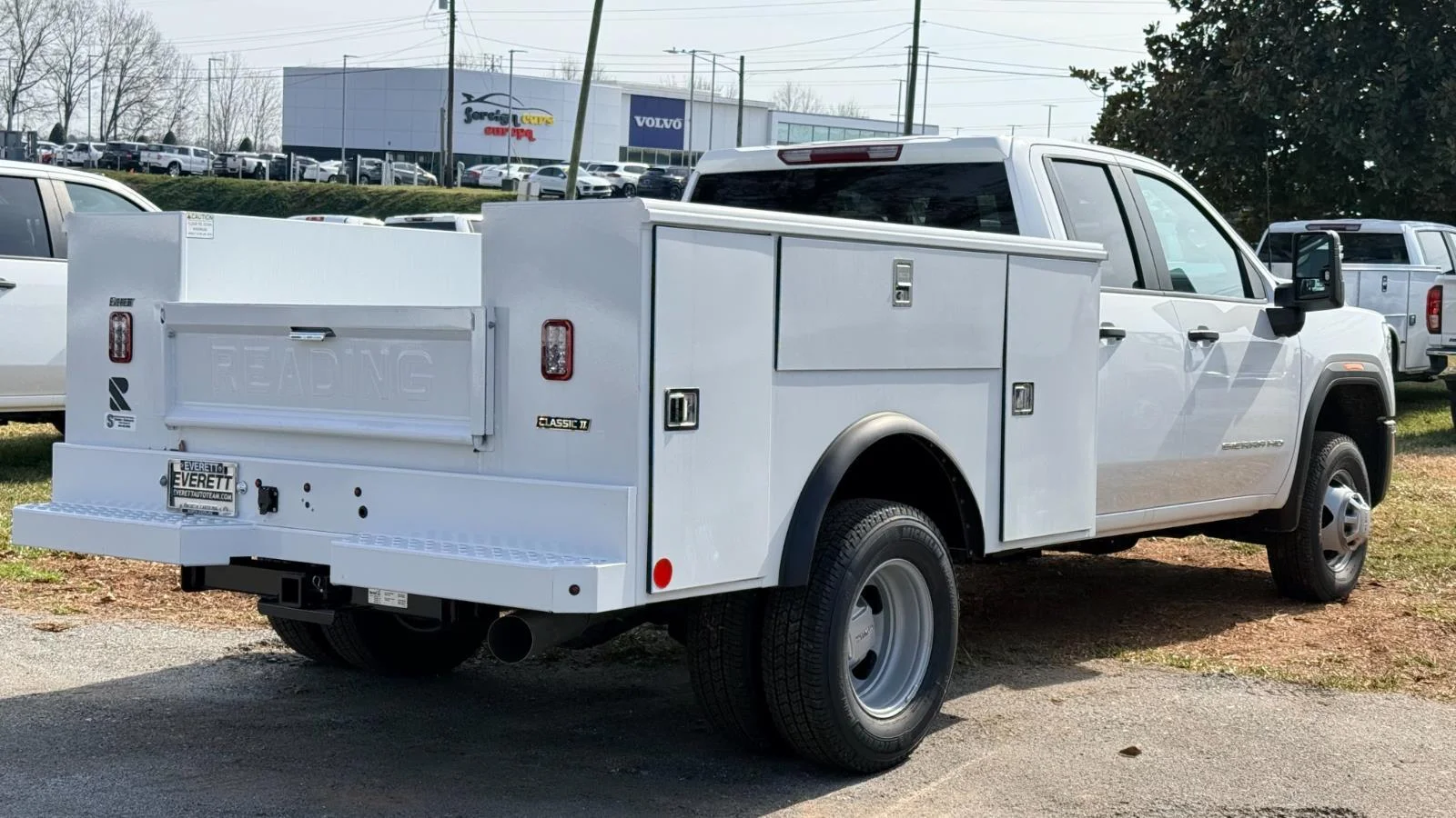 New 2026 Summit White GMC Pro DRW image 5