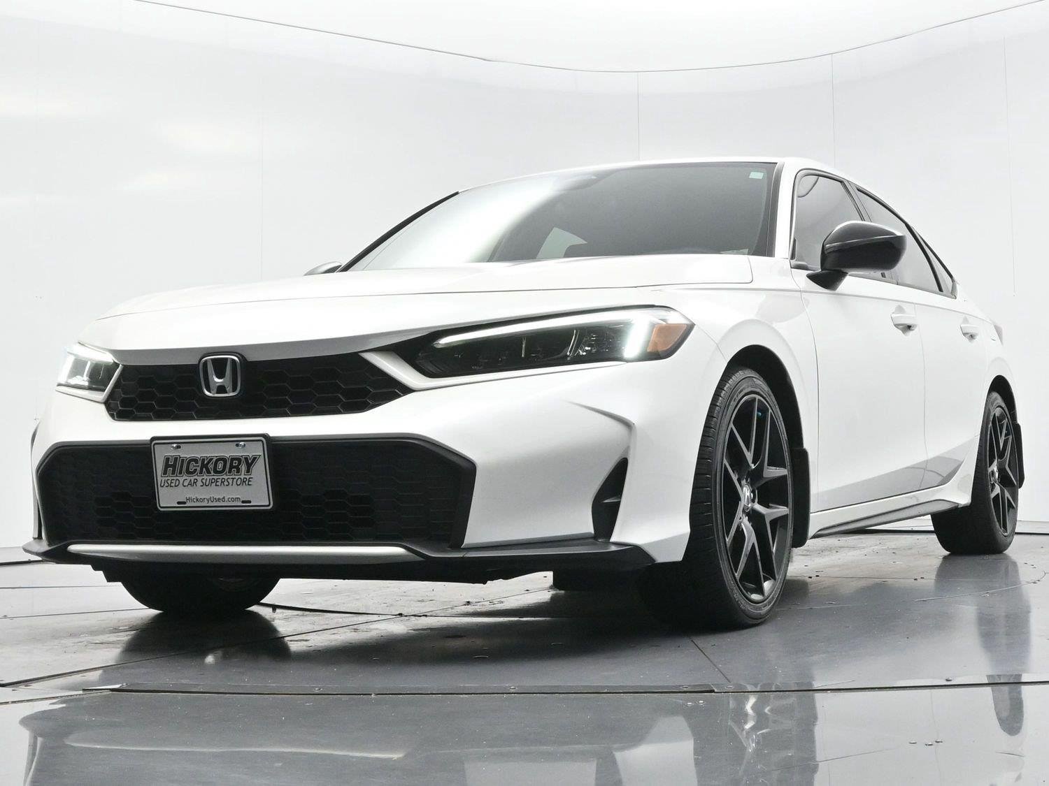 Used 2025 Platinum White Pearl Honda Sport image 43
