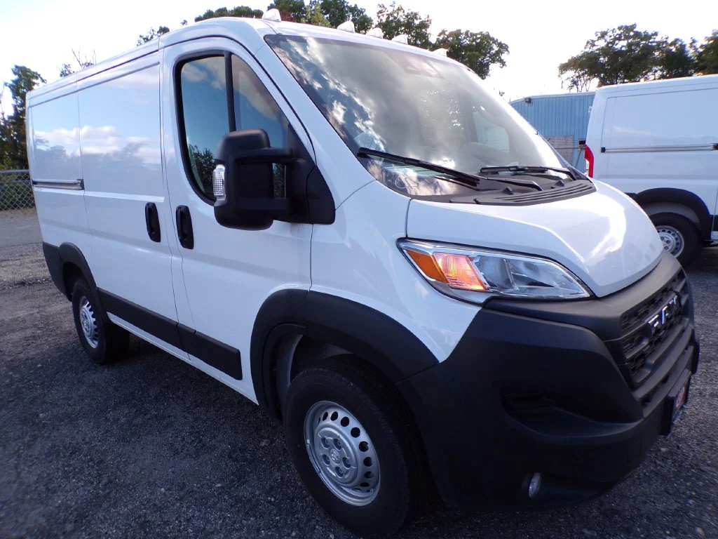 2026 RAM ProMaster Cargo Van Tradesman