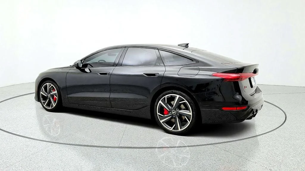 Used 2025 Mythos Black Metallic Audi Premium Plus quattro w/ Black Optic Pkg & S Beam image 7