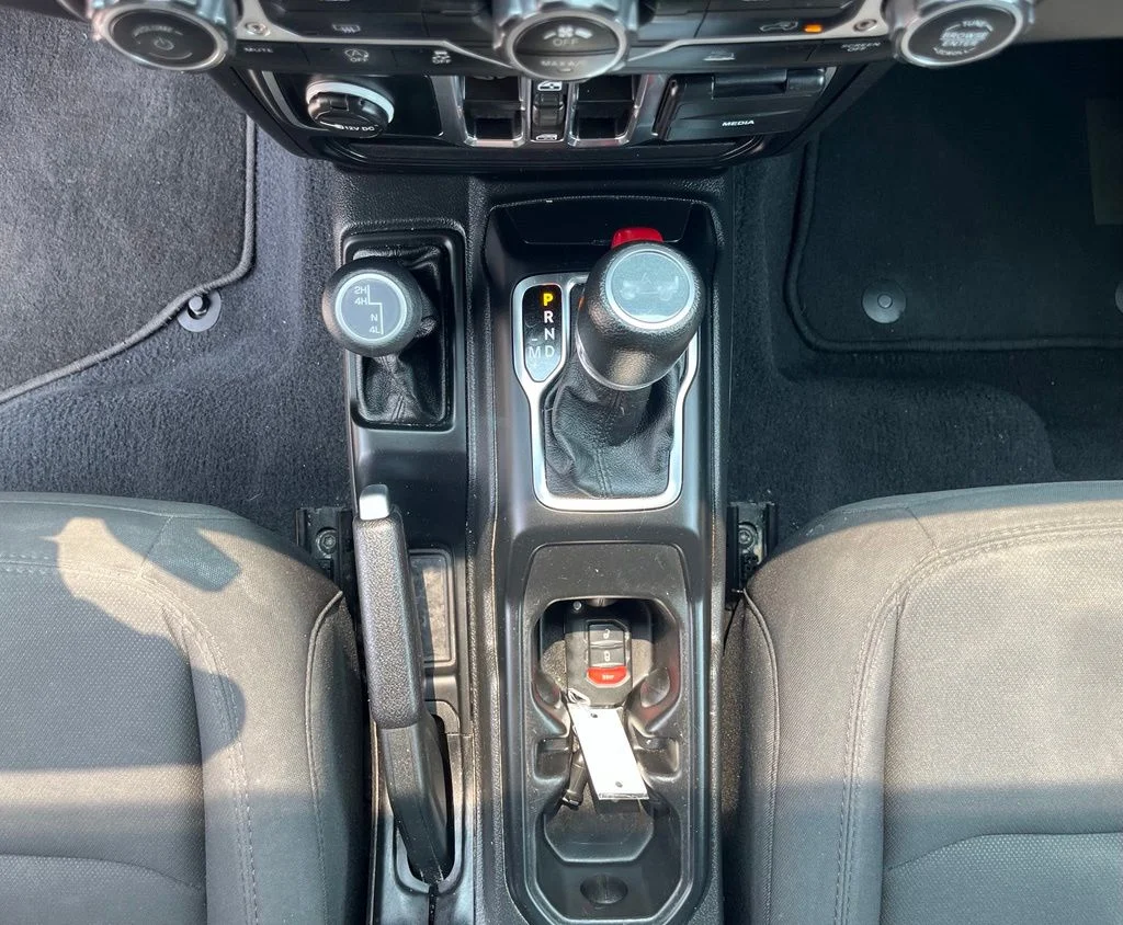 Used 2023 Granite Jeep Sport S image 26