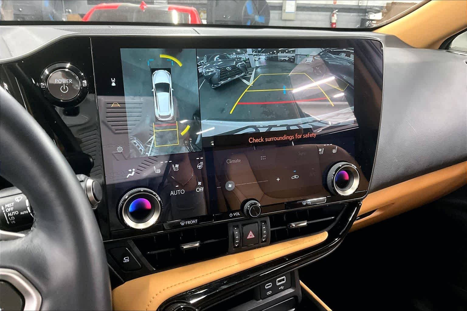 2025 Lexus NX Hybrid 350h - Photo 26