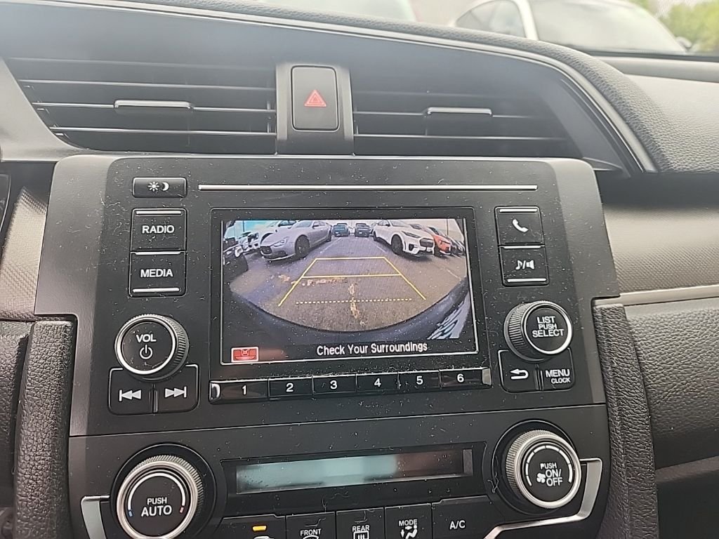 Used 2020  Honda LX image 22