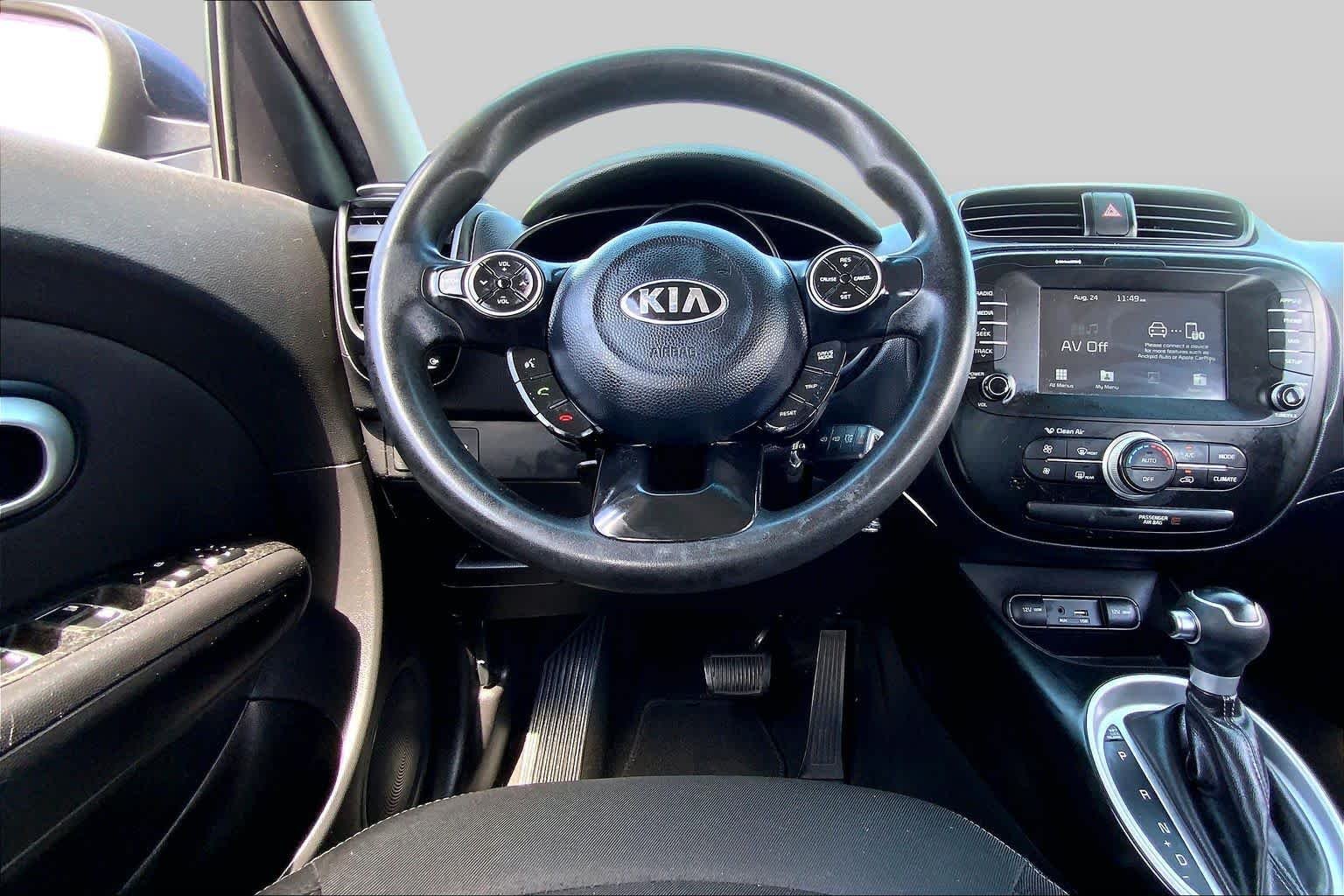 Used 2018 Mysterious Blue Kia + image 6