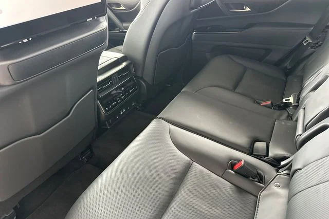 New 2026 Manganese Luster Lexus LUXURY image 10