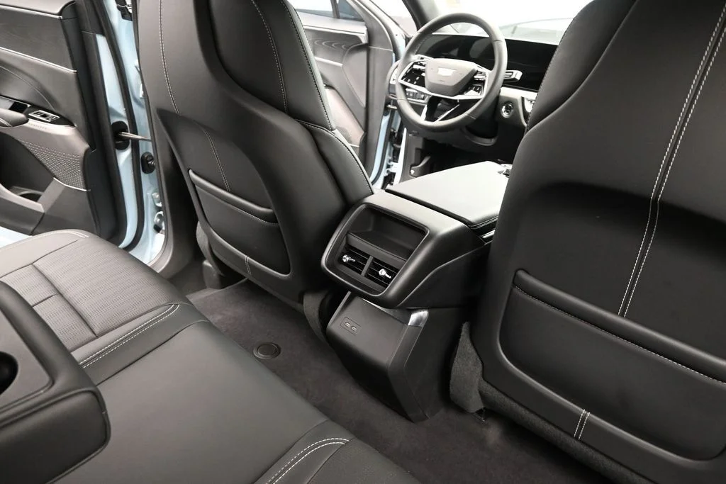 Used 2024 Blue Cadillac Luxury image 22