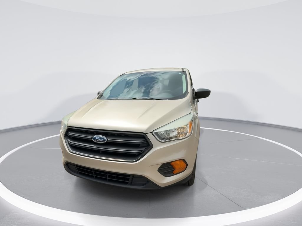 Used 2017 Gold Ford S image 4