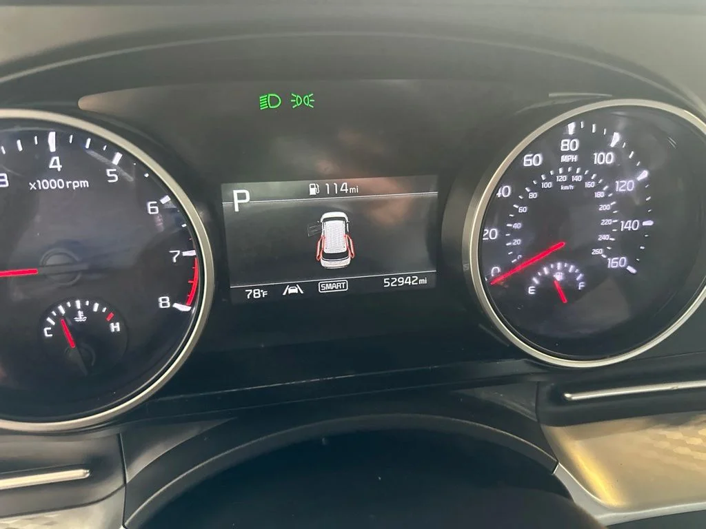 Used 2024 Blue Kia LX image 12