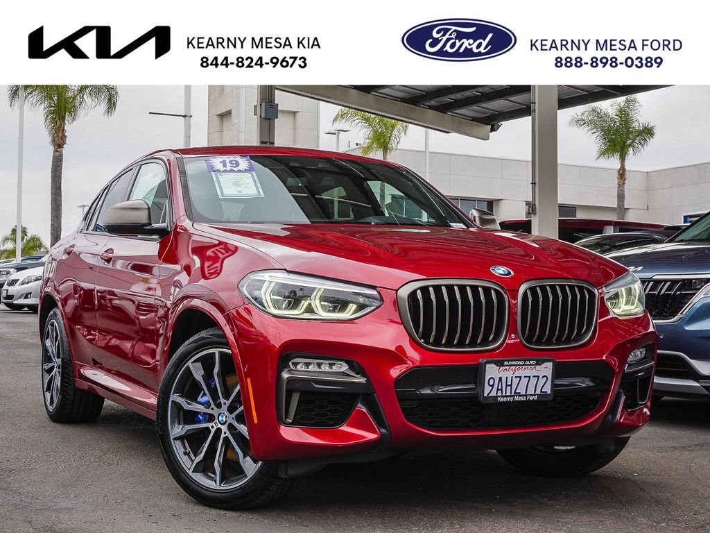 2019 BMW X4 M40i's photo